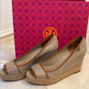 Tory Burch Women's Tan Wedge Shoes